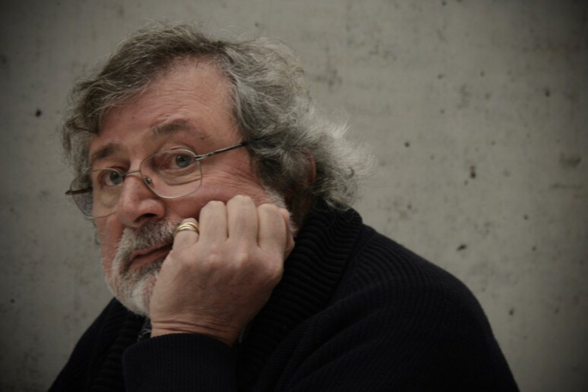 Francesco Guccini, il cantautore che ha scritto la storia d’Italia