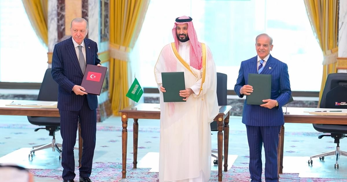 Arabia Saudita, Turchia e Pakistan firmano accordo di difesa comune
