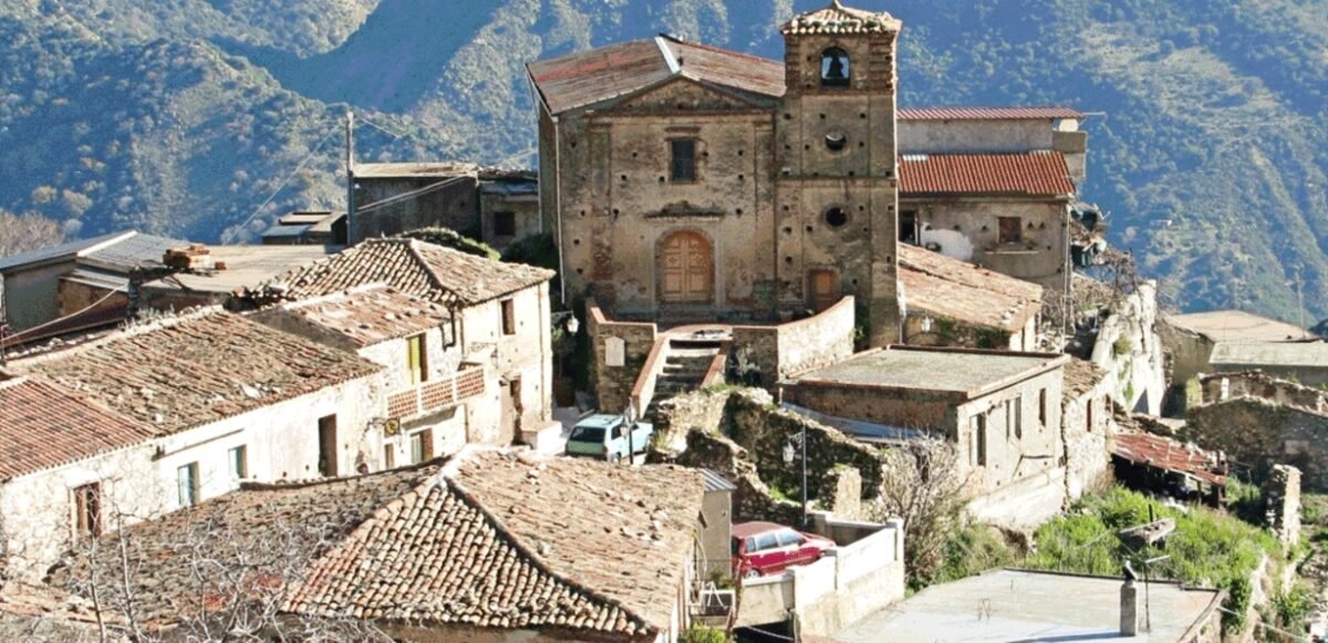 Condofuri, la comunità denuncia la carenza di servizi: “un paese non può crescere”
