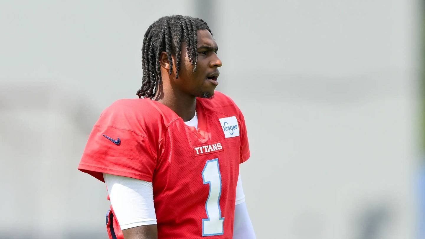 Titans e 49ers in un’intensa sessione di allenamento: Carmona in crescita, difesa in difficoltà