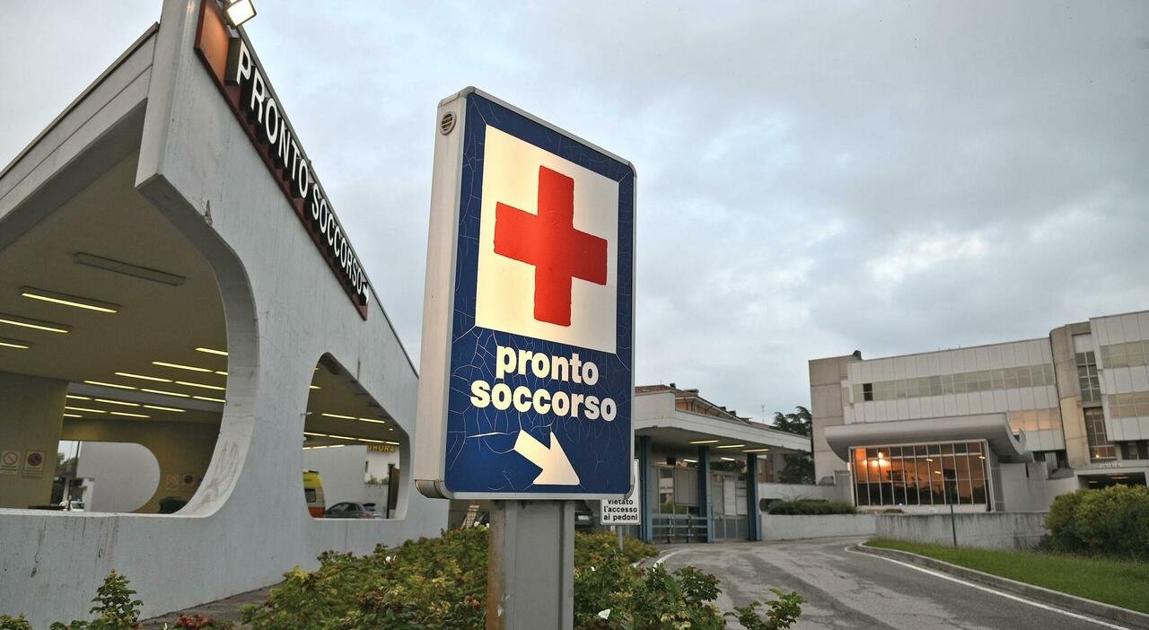 Investigazioni interne all’Usl: due medici in gita con le amanti, due dipendenti denunciati per furti in farmacia
