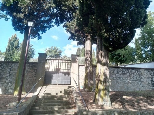 Cimiteri a Carmignano: esumazioni e interventi per la messa in sicurezza del cimitero di Colle