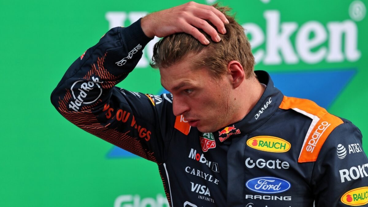Max Verstappen firma contratto con Red Bull fino al 2030: accordo da mezzo miliardo per il futuro della Formula 1