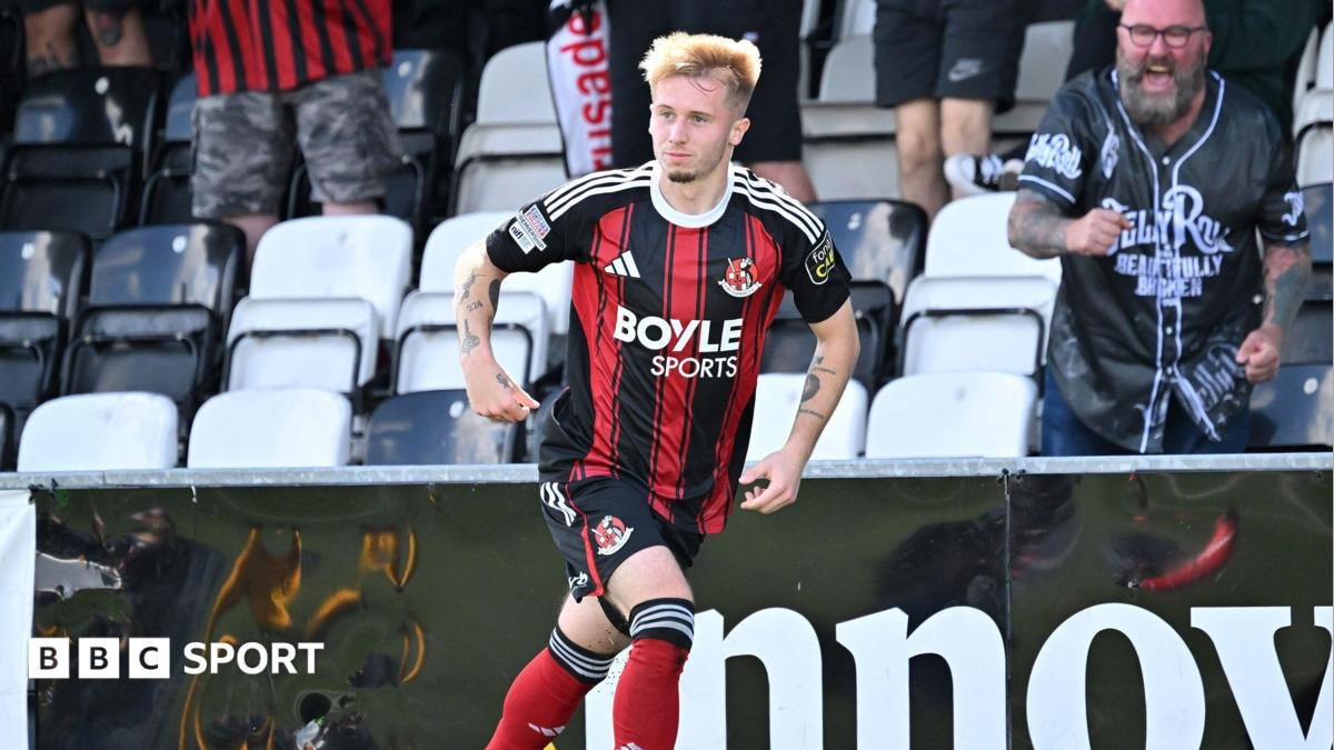 Adam Brooks si conferma talento promettente per i Crusaders