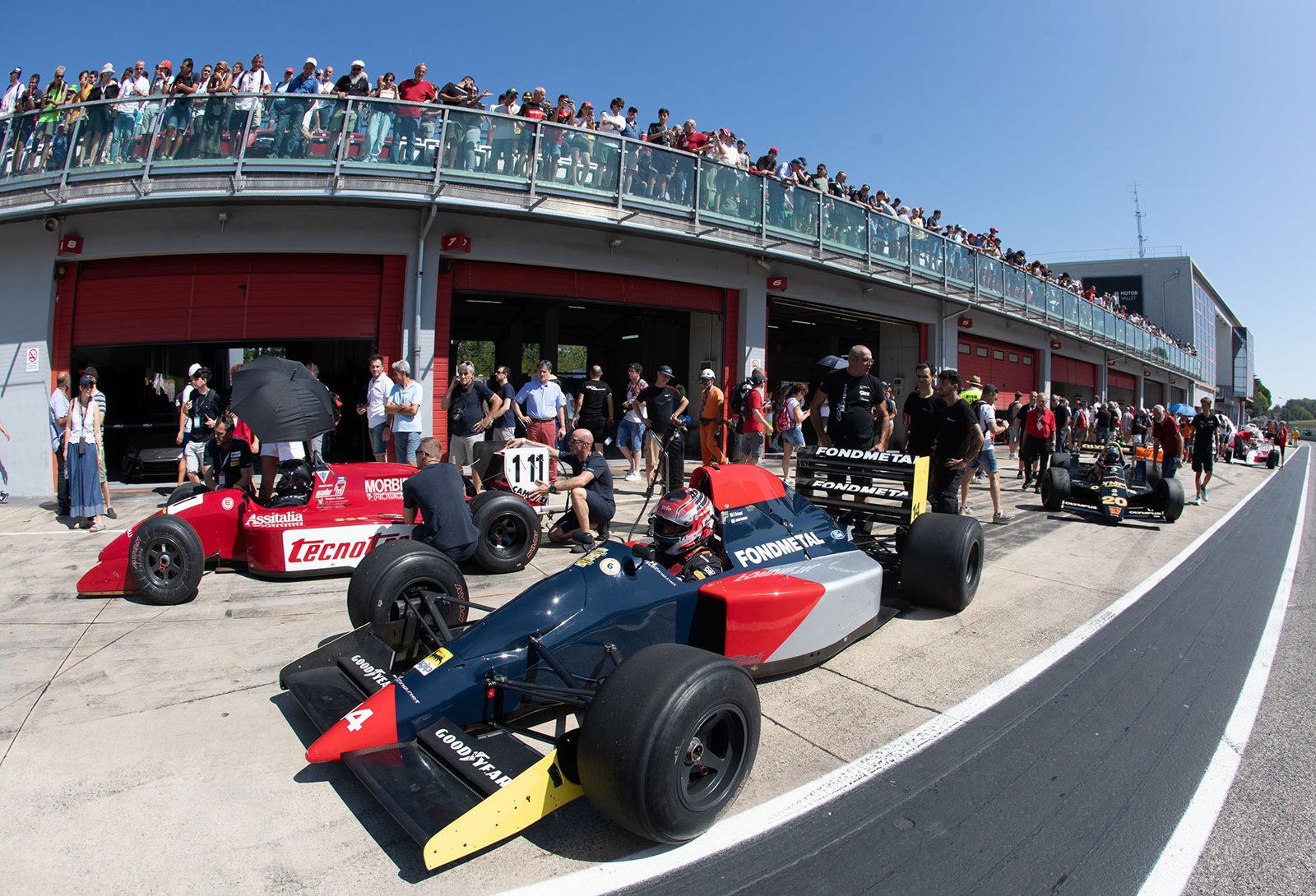 **Historic Minardi Day 2026: 600 vetture e 25 Formula 1 storiche a Imola**