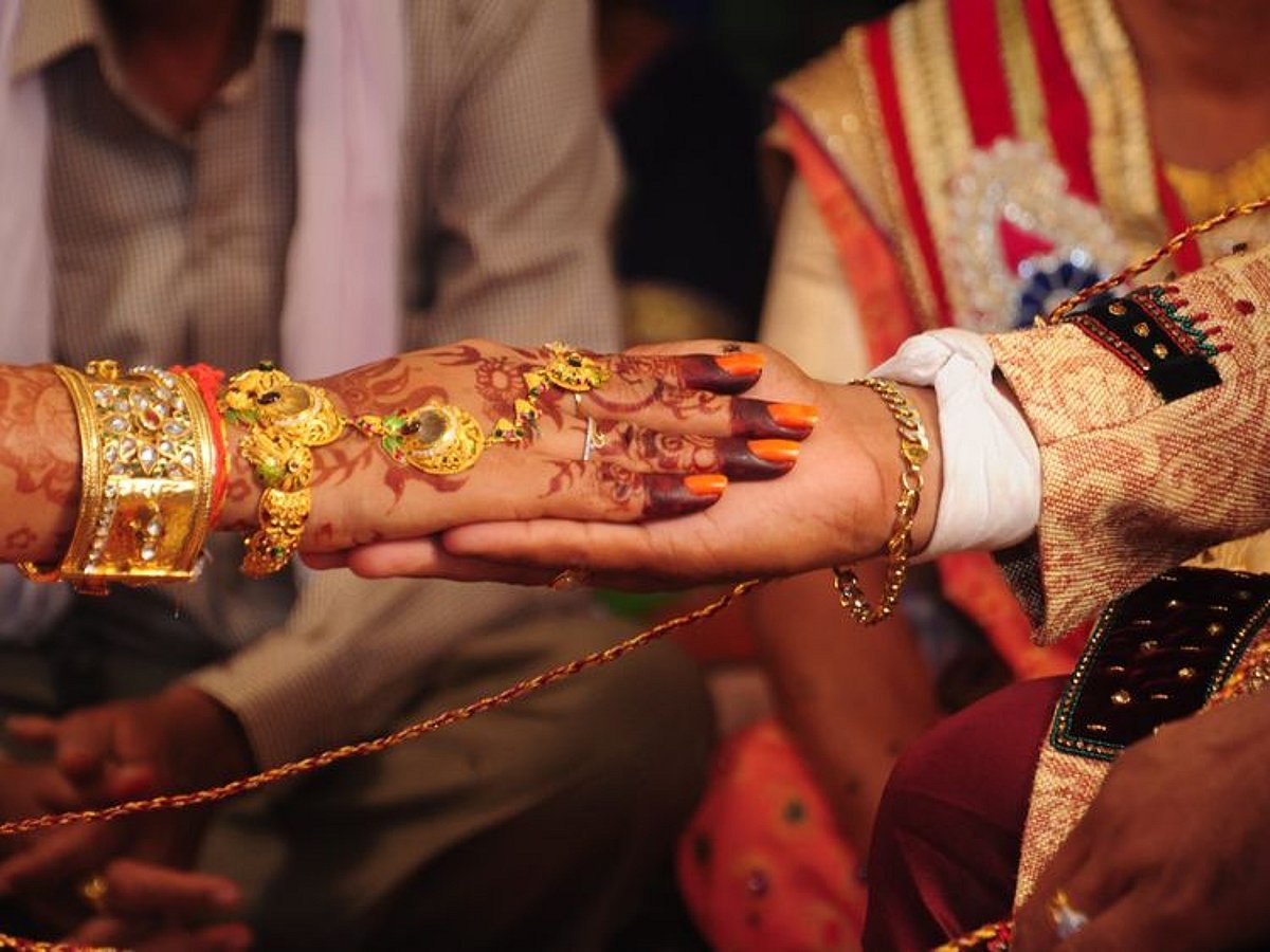 L’evoluzione del matrimonio in India: da valori tradizionali a preferenze moderne