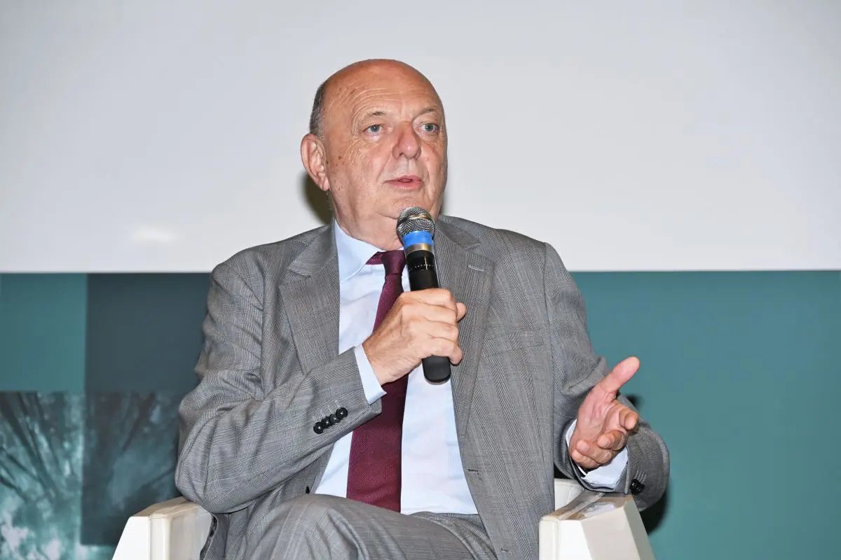 Italia supera i 28 Gigawatt di energia rinnovabile aggiunta entro il 30 giugno