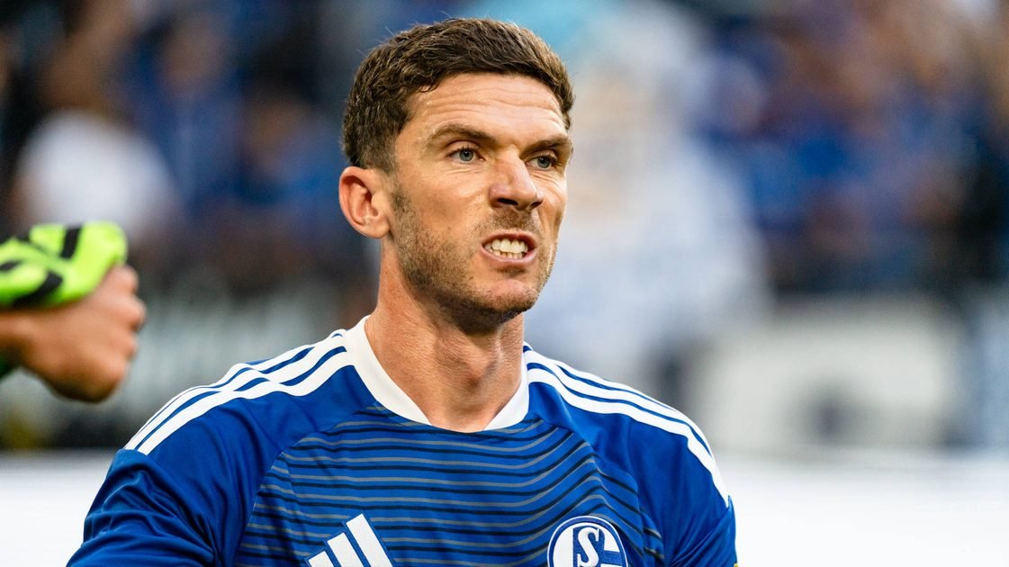 Robin Gosens si conferma in Bundesliga con Schalke, pronto per il ritorno a Union