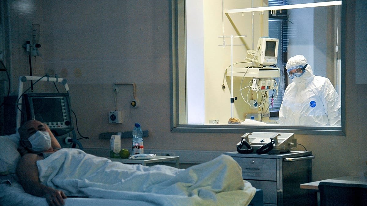 Medici russi si rifiutano di lavorare in Siberia e Kamchatka, carenza di specialisti cresce