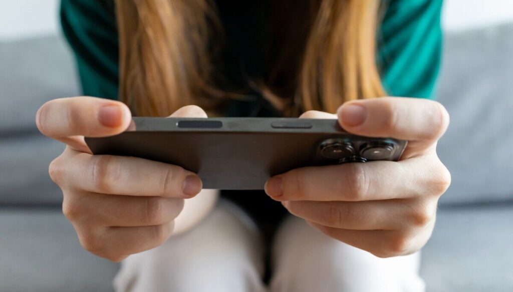 Ofcom fatica a riscuotere multe per il Online Safety Act nonostante l’azione di enforcement