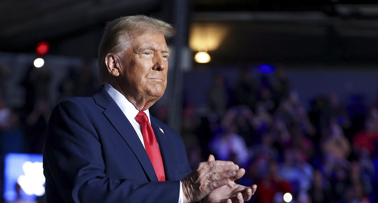 Trump e il record delle operazioni in borsa: 28.700 in 17 mesi, supera il Congresso