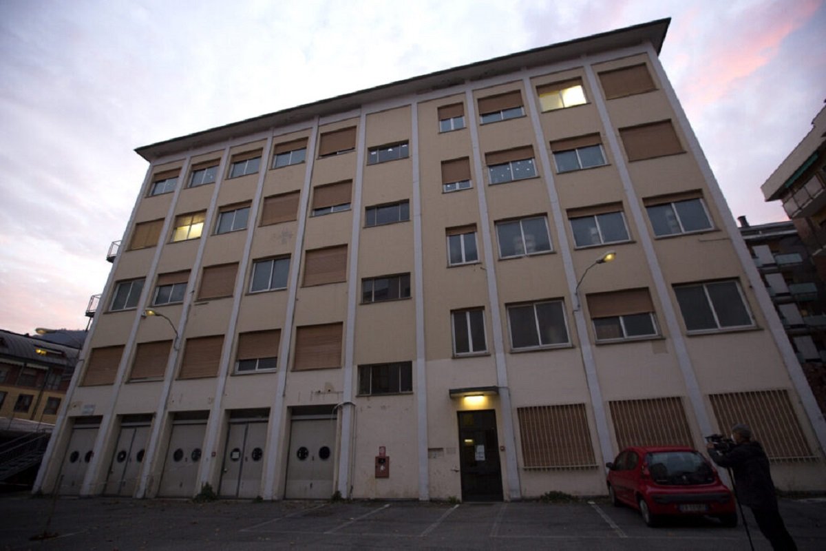 Come, ipotesi autosilo nell’ex caserma: “Le alternative esistono e la scuola Corridoni deve continuare a fare scuola”