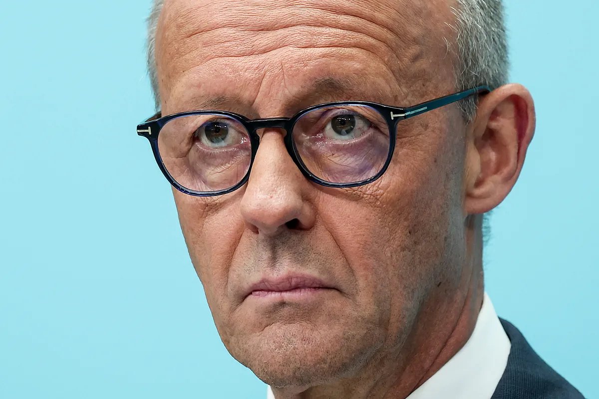 Il cancelliere tedesco si aggrappa al ruolo, ma quanto tempo potrà resistere?