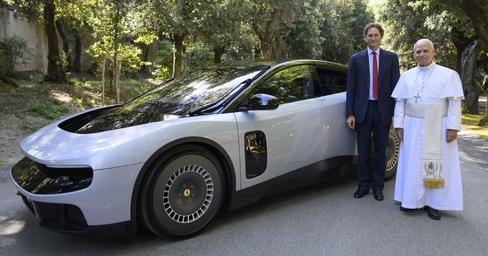 I papi e l’automobile: tra preghiera e protesta