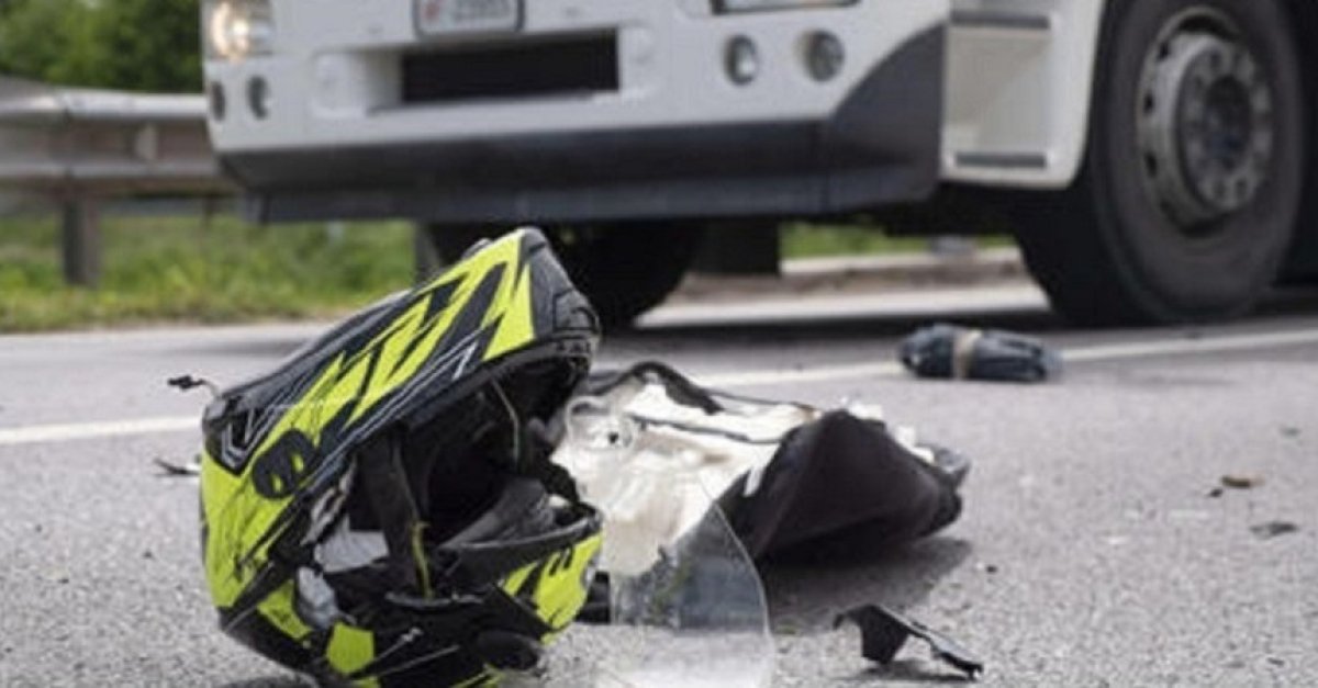 Tragedia stradale a Sappada: morta una donna in un violento scontro moto-auto