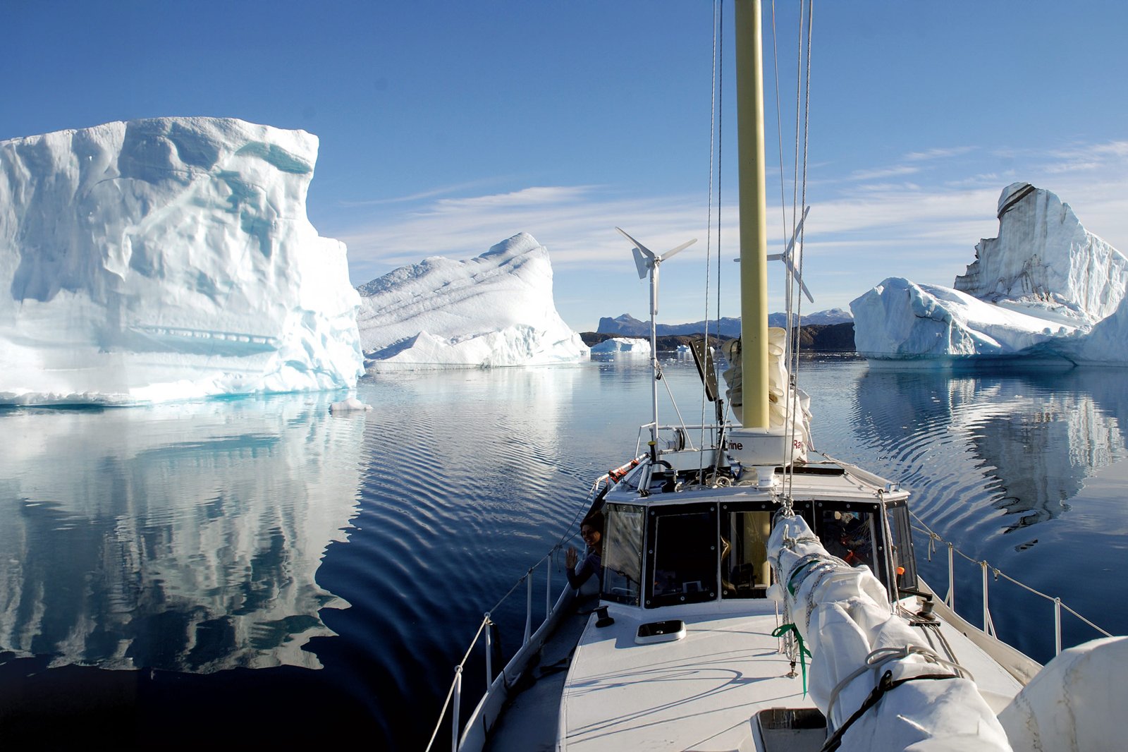 Matt Rutherford tenta la circumnavigazione dell’Artico in solitaria