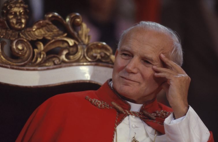 26ª Giornata del Papa: l’invito a essere discepoli e missionari nel ricordo di Giovanni Paolo II