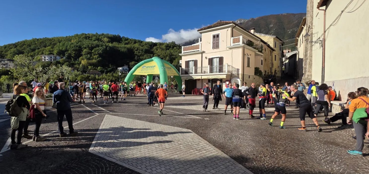 Trail della Roscetta chiude la 17ª edizione a Civitella Roveto, un evento di sport e condivisione