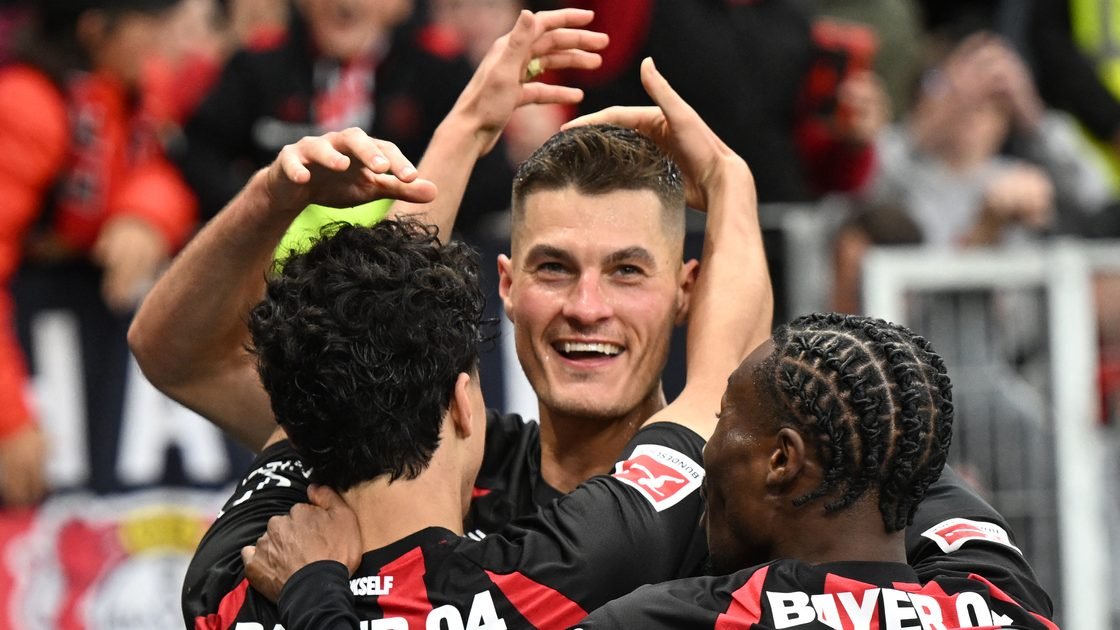 Patrik Schick batte record di Leverkusen con sei reti in sei partite